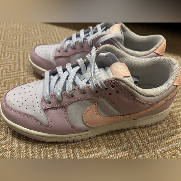 Nike Blush and Cream Sneakers - Picture 1 of 4
